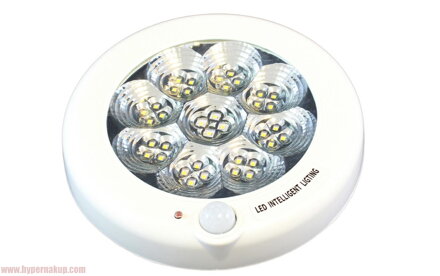 Inteligentné LED svietidlo so senzorom pohybu 