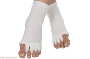 Ponožky separujúce prsty na nohách 1/pár